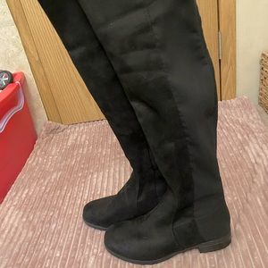 Womens knee high boots